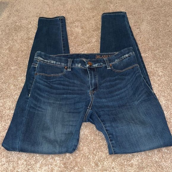 BLANK NYC dark wash skinny jeans - Picture 1 of 6